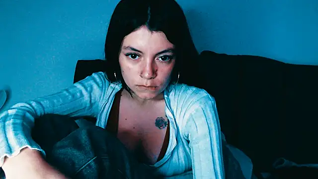 Meghan320 online show from September 24, 8:30 pm