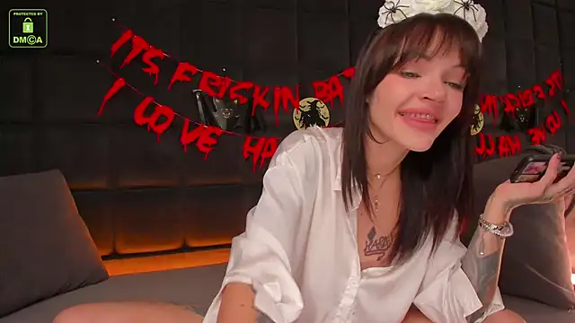 Jill Vega online show from October 25, 4:31 am