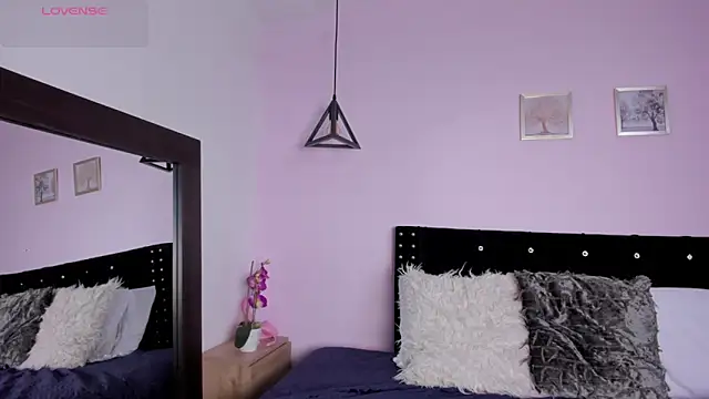 CeliWoods online show from November 6, 11:49 am