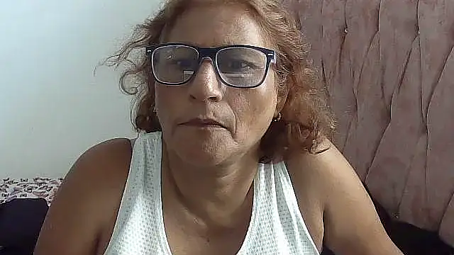 charrysexy1 online show from February 18, 5:23 pm