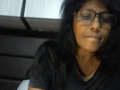 MsAttitude online show from October 4, 6:30 am