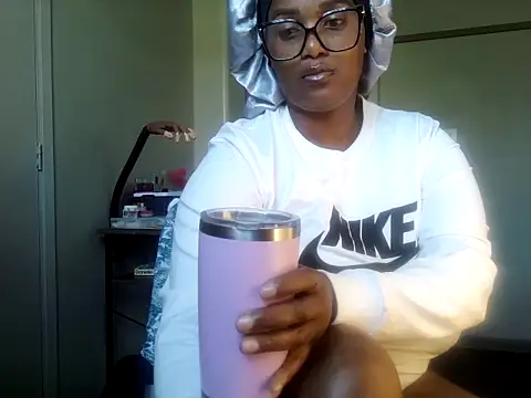 Charlie-Crawford online show from October 3, 9:58 am