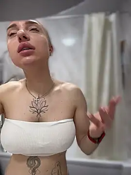 pinkstar  online show from February 6, 6:17 am