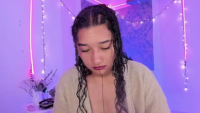 Eva Lee  online show from June 3, 10:49 am