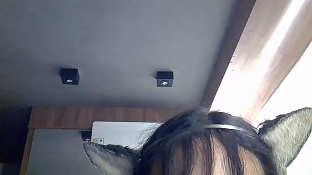 Skinny-Kitten online show from February 18, 9:52 am