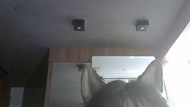 Skinny-Kitten online show from February 7, 3:32 am