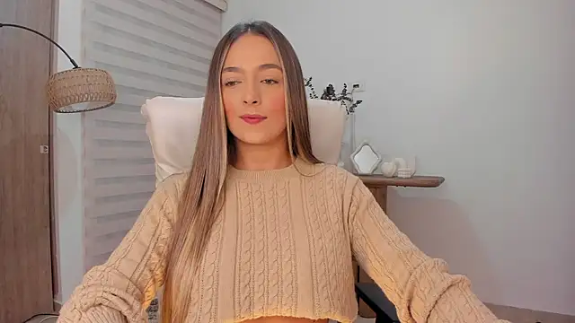 wandathompson  online show from April 13, 10:05 am