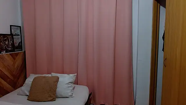 nickyCollins online show from November 29, 1:53 am