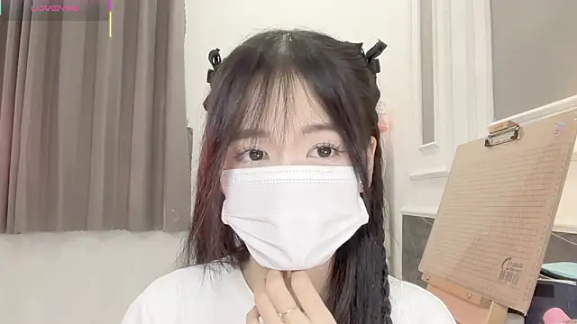 Your-Sunshine online show from February 3, 8:23 pm