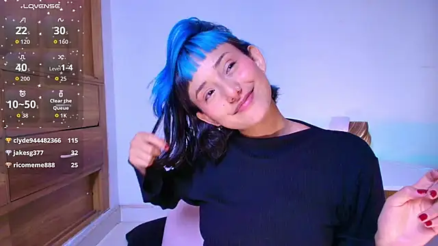 tati cardenas online show from March 12, 5:32 am