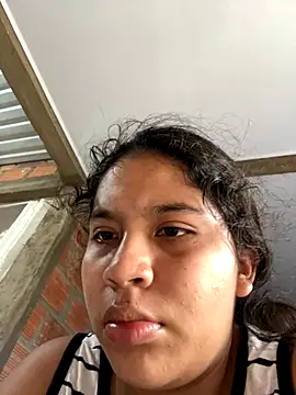 moncerrat luna online show from November 19, 4:40 pm