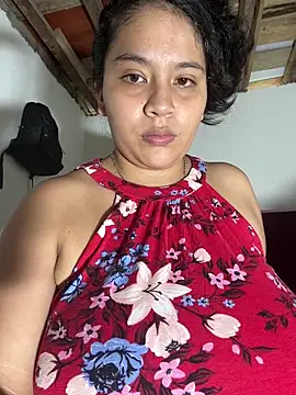 moncerrat luna online show from February 19, 8:51 pm