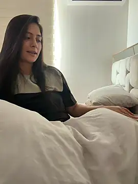 Sophie  Foxxx online show from March 19, 9:30 pm