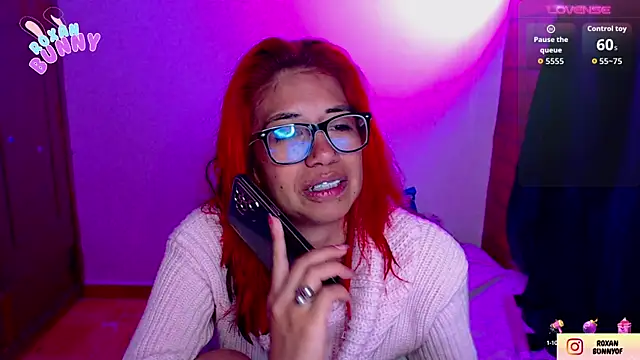 Roxanbunny1 online show from September 24, 5:28 am