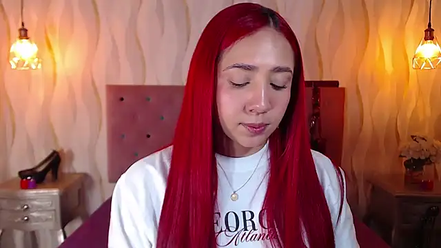 IsabelaLatina online show from March 9, 3:15 pm