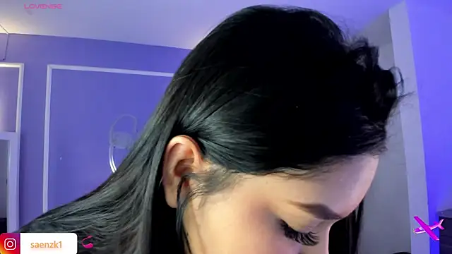 martinasaez online show from September 18, 7:56 pm