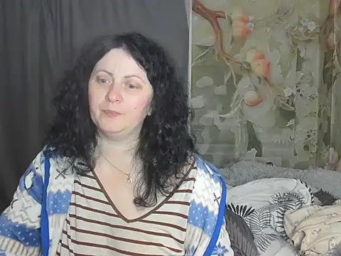 Lillian2 online show from October 30, 11:17 pm