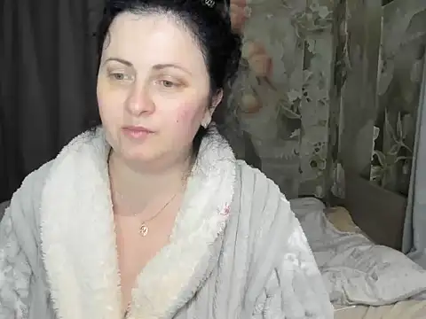 Lillian2 online show from January 8, 2:48 am