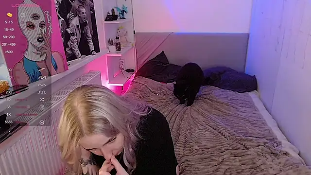 soalice online show from March 24, 2:11 pm