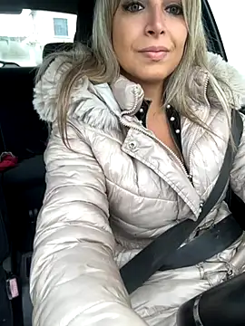 Cute Anissa online show from September 23, 1:20 pm