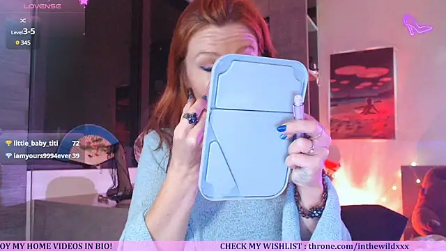 Cassie Wild online show from April 29, 1:03 pm