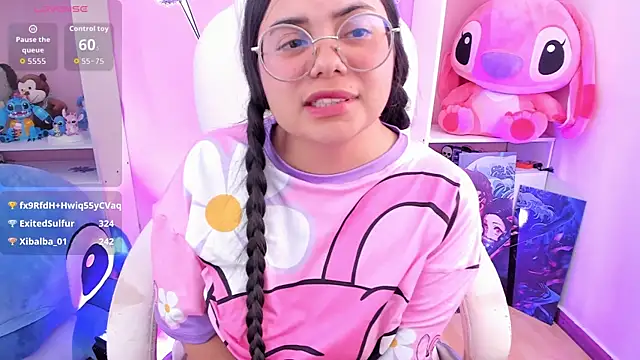 esmeralda112 online show from April 4, 2:05 pm