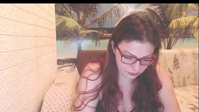 Queen  Natasha online show from October 29, 10:01 pm