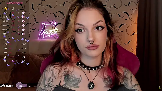 BratzieDarsie online show from September 9, 9:53 am