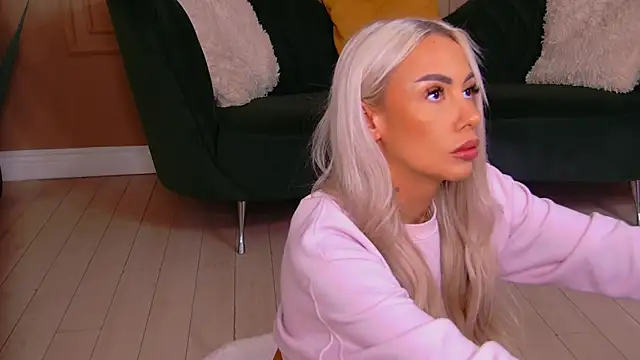 Bailey Rush online show from March 17, 6:34 pm