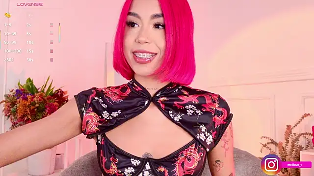 Mely-taylor online show from September 30, 8:35 pm