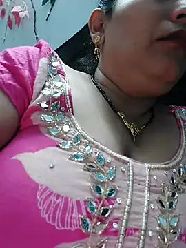 Poojabhabi101 online show from October 24, 5:42 pm