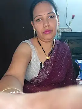 Poojabhabi101 online show from October 5, 6:18 am