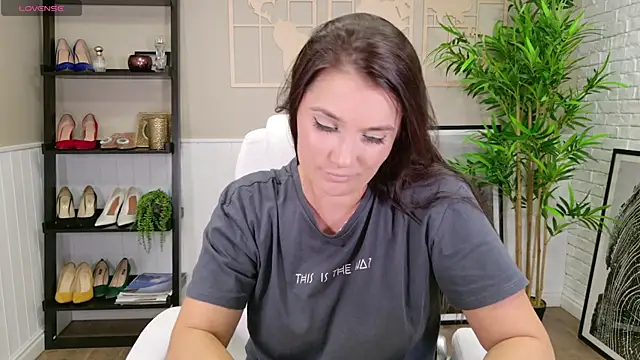 SelineSole online show from September 9, 5:13 pm