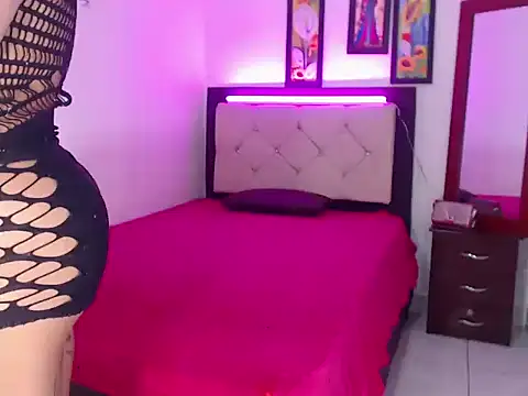 sofia collenx online show from February 5, 8:56 pm