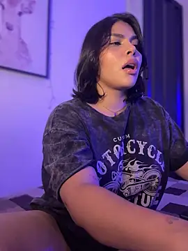 GigiiStone online show from September 11, 10:43 pm