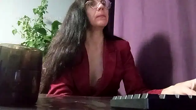 AlfejiRise online show from November 29, 1:37 pm