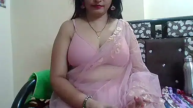 NautyBabe online show from October 10, 6:02 pm