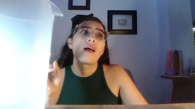 DaMikaela  online show from February 10, 6:55 pm