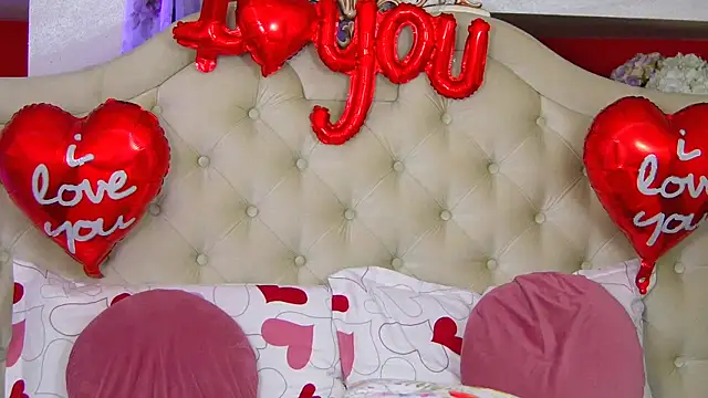 RagazzaBella online show from February 11, 7:43 am