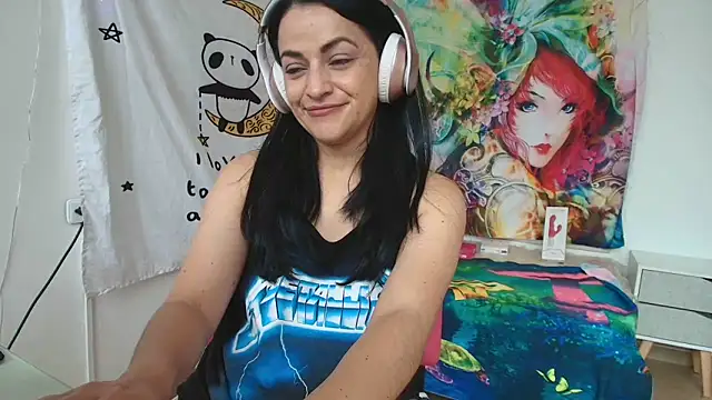 LovelyAzucena online show from March 3, 3:18 pm