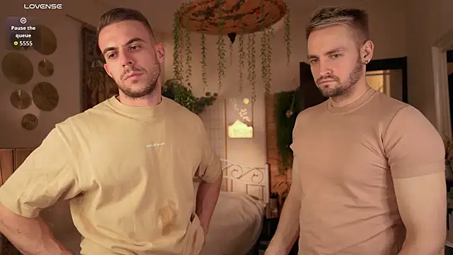 enjoy me online show from October 9, 4:00 pm