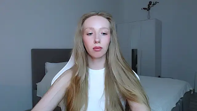 Luna insniity online show from September 13, 7:00 pm