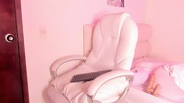 Anahi falcon online show from September 12, 7:10 pm