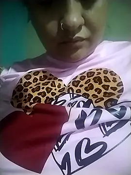 paulinaverga online show from January 18, 1:40 pm