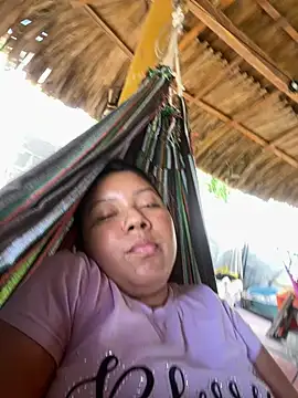 Dellyyymusic online show from April 1, 8:28 pm