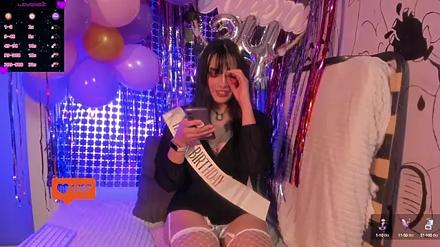 Valeera Evans8 online show from September 15, 2:31 am