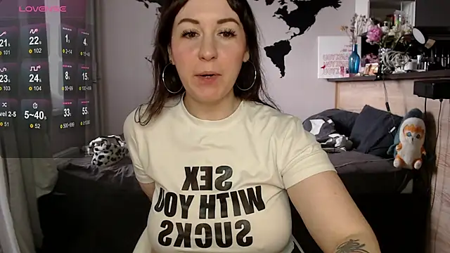 missgenevaonceagain  online show from June 27, 6:14 am