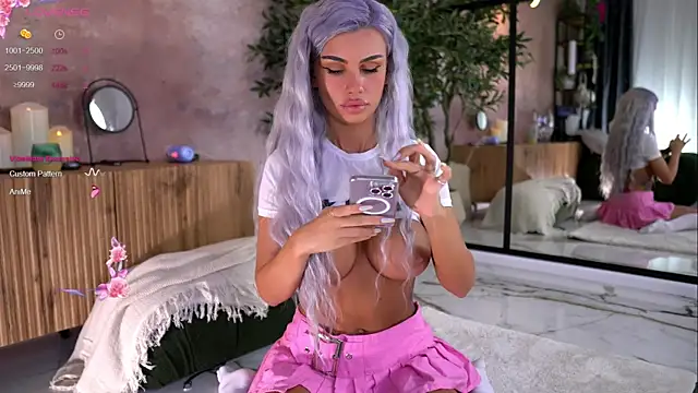 Serene Sophiex online show from September 10, 8:31 pm