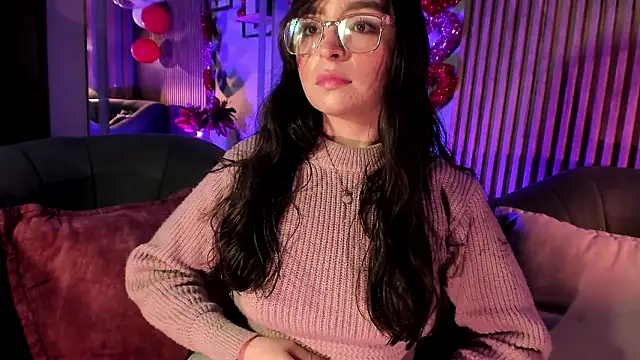 Eva Macalliter online show from February 20, 3:38 am