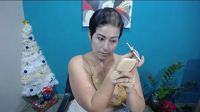 Sunny rayz  online show from December 21, 11:14 am